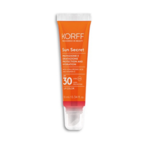 KORFF fényvédő ajakápoló SPF 30+ (UVB+UVA) (10 ml) – Cherry Red